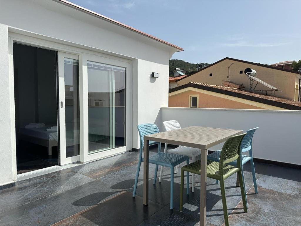 Resort Beach Cala Goloritze 산타마리아나바레제 외부 사진