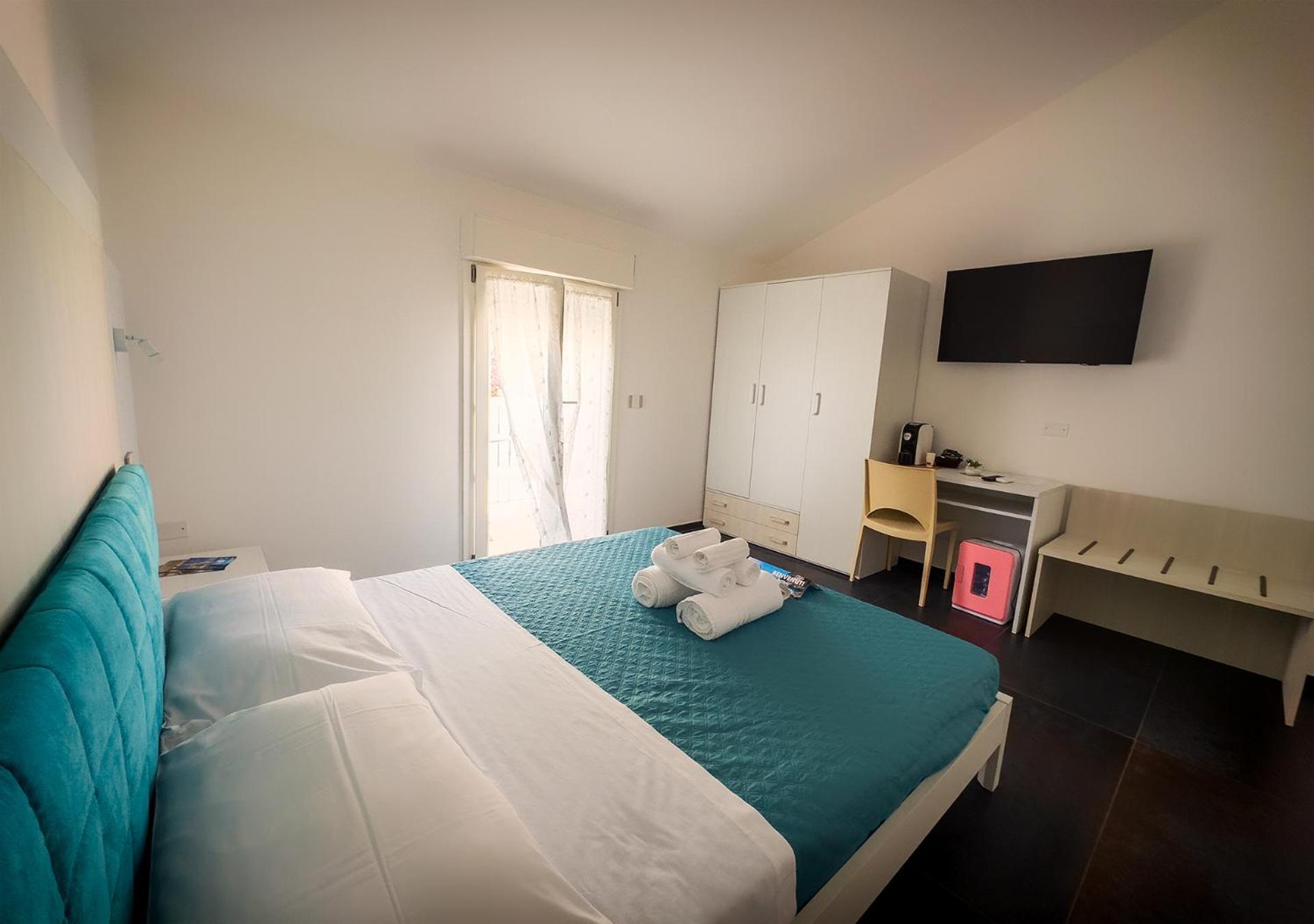 Resort Beach Cala Goloritze 산타마리아나바레제 외부 사진